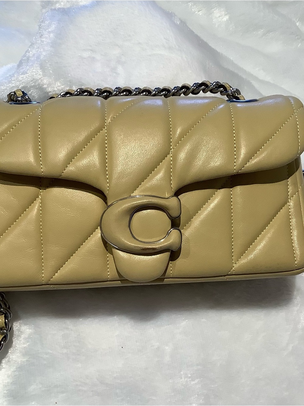 Quilted Leather Shoulder Bag in Light Tan
